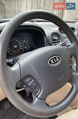 Микровэн Kia Carens 2011 в 