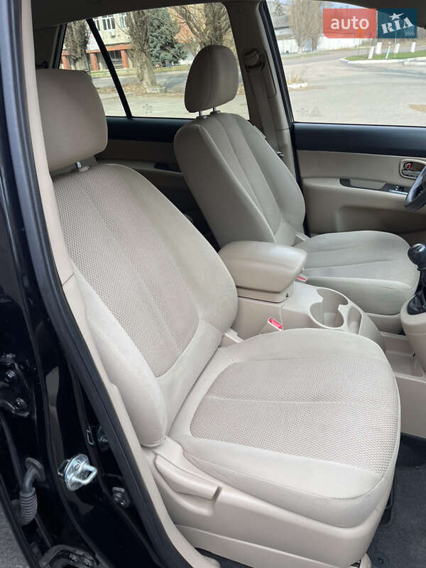 Мікровен Kia Carens 2011 в Броварах