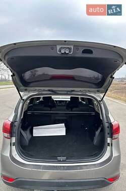 Мікровен Kia Carens 2016 в 