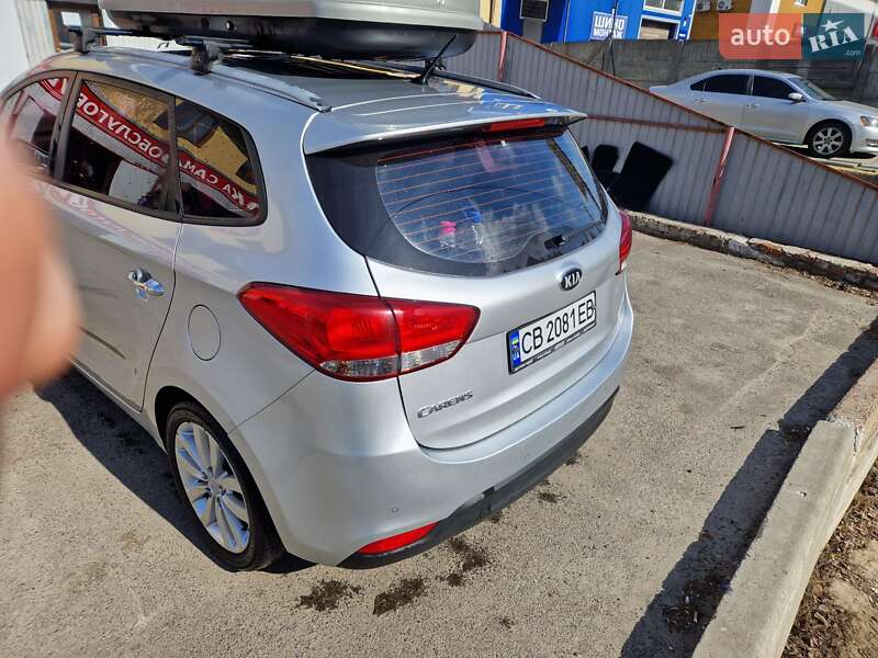 Мікровен Kia Carens 2013 в Чернігові