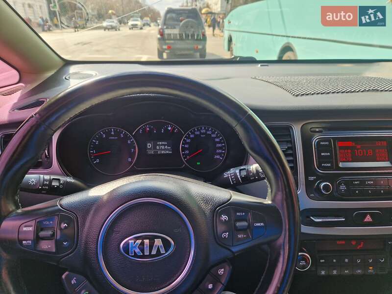 Мікровен Kia Carens 2013 в Чернігові