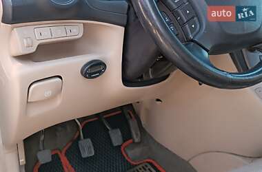 Минивэн Kia Carens 2007 в 