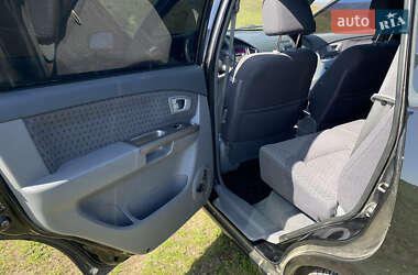 Минивэн Kia Carens 2005 в 