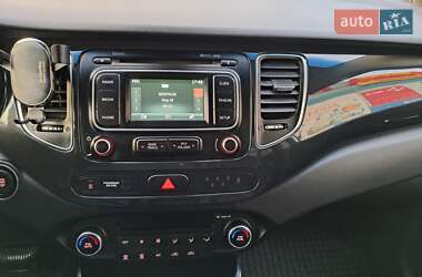 Микровэн Kia Carens 2015 в 