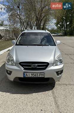Минивэн Kia Carens 2006 в Полтаве