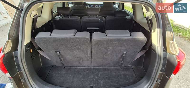 Микровэн Kia Carens 2015 в Киеве