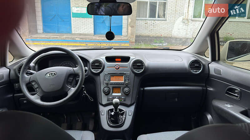 Микровэн Kia Carens 2011 в Шостке