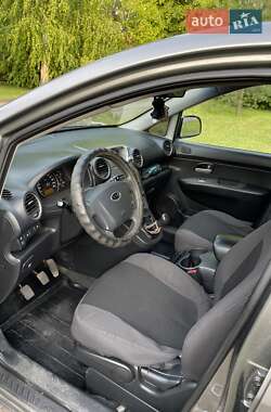 Минивэн Kia Carens 2008 в 