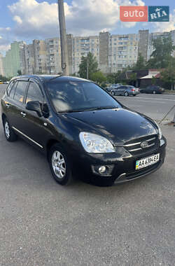 Минивэн Kia Carens 2007 в Киеве