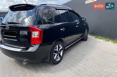 Мінівен Kia Carens 2008 в Києві