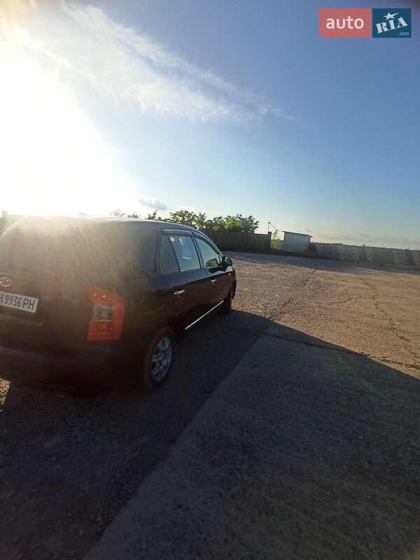 Мінівен Kia Carens 2008 в Одесі