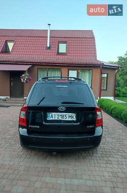 Минивэн Kia Carens 2008 в 