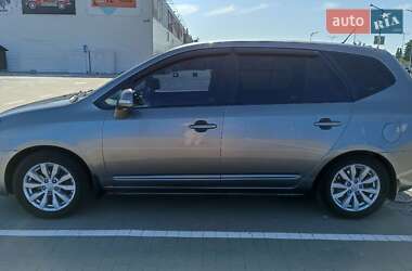 Микровэн Kia Carens 2011 в Киеве