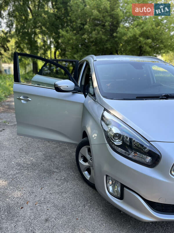 Микровэн Kia Carens 2013 в Новом Роздоле