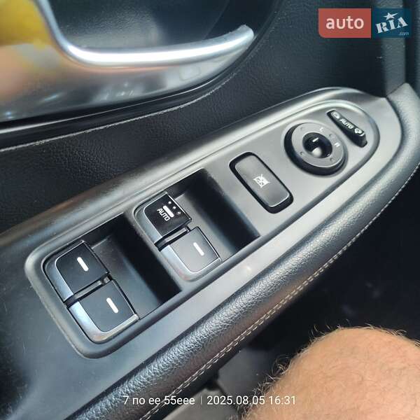 Мікровен Kia Carens 2014 в Рівному