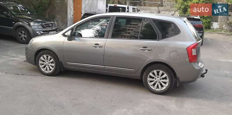 Мікровен Kia Carens 2011 в Києві фото 3 Мікровен Kia Carens 2011 в Києві