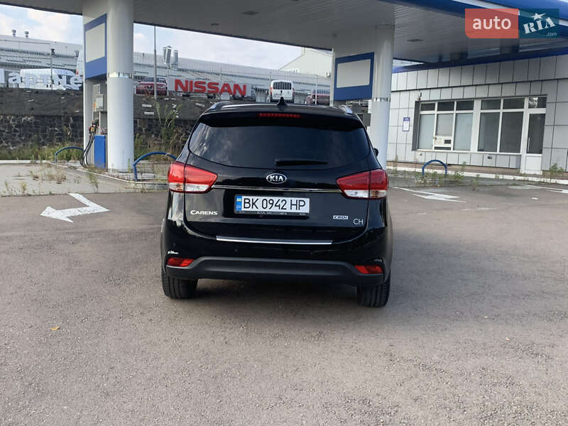 Мікровен Kia Carens 2016 в Рівному