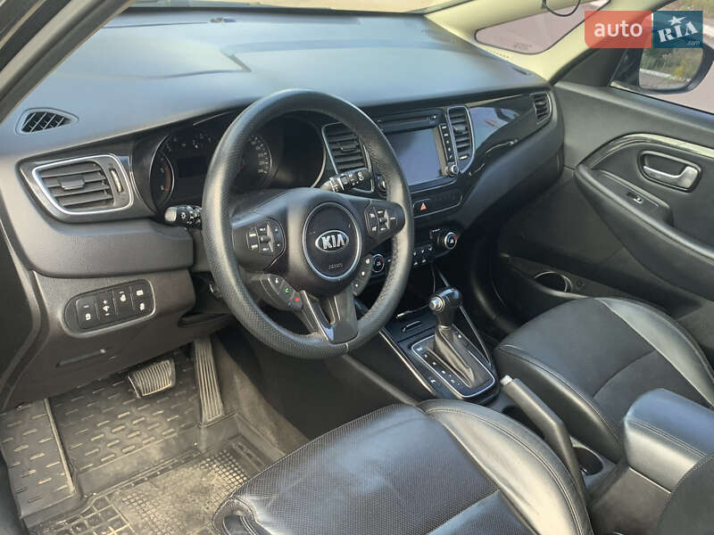 Мікровен Kia Carens 2016 в Рівному