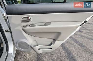 Минивэн Kia Carens 2008 в 