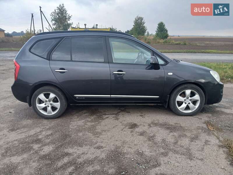 Kia Carens 2007