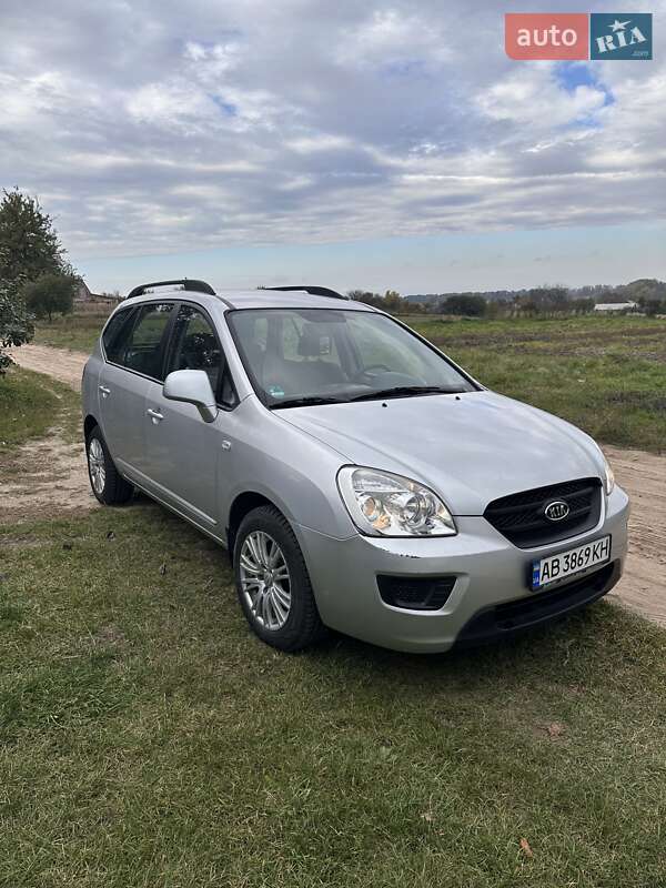 Минивэн Kia Carens 2009 в Гайсине фото 9 Минивэн Kia Carens 2009 в Гайсине