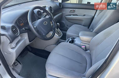 Минивэн Kia Carens 2008 в 