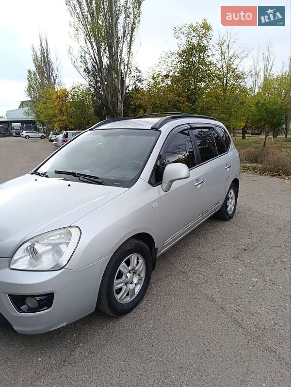 Минивэн Kia Carens 2007 в Николаеве фото 10 Минивэн Kia Carens 2007 в Николаеве