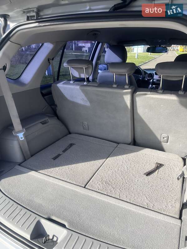 Мінівен Kia Carens 2008 в Рівному