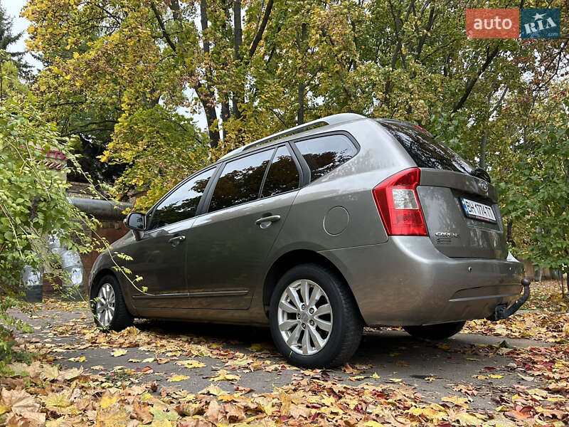 Мікровен Kia Carens 2012 в Одесі