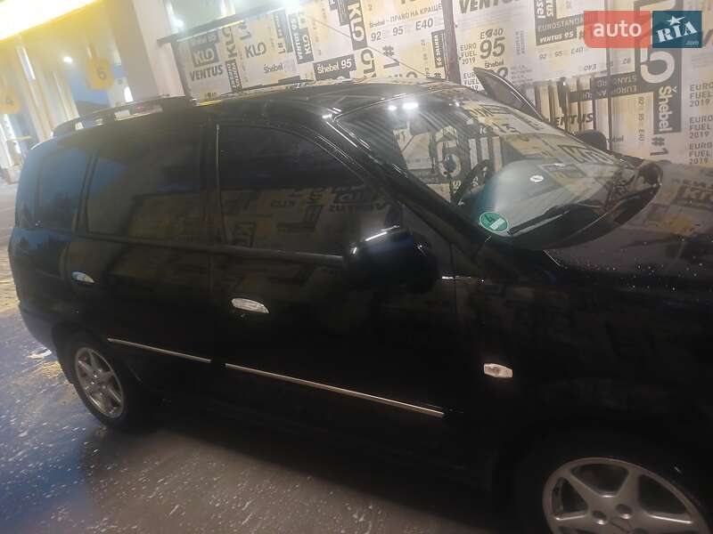 Минивэн Kia Carens 2005 в Киеве фото 6 Минивэн Kia Carens 2005 в Киеве