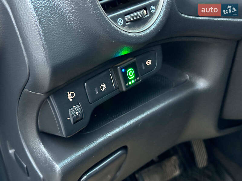 Минивэн Kia Carens 2007 в Виннице фото 22 Минивэн Kia Carens 2007 в Виннице