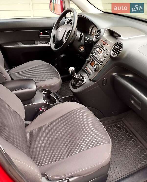 Минивэн Kia Carens 2007 в Харькове фото 8 Минивэн Kia Carens 2007 в Харькове