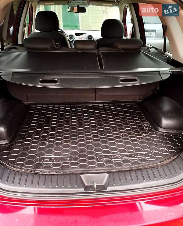 Минивэн Kia Carens 2007 в Харькове фото 9 Минивэн Kia Carens 2007 в Харькове