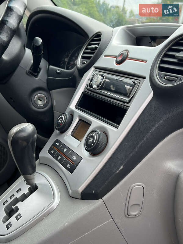 Минивэн Kia Carens 2008 в Белозерье