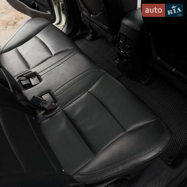 Микровэн Kia Carens 2013 в Киеве фото 10 Микровэн Kia Carens 2013 в Киеве