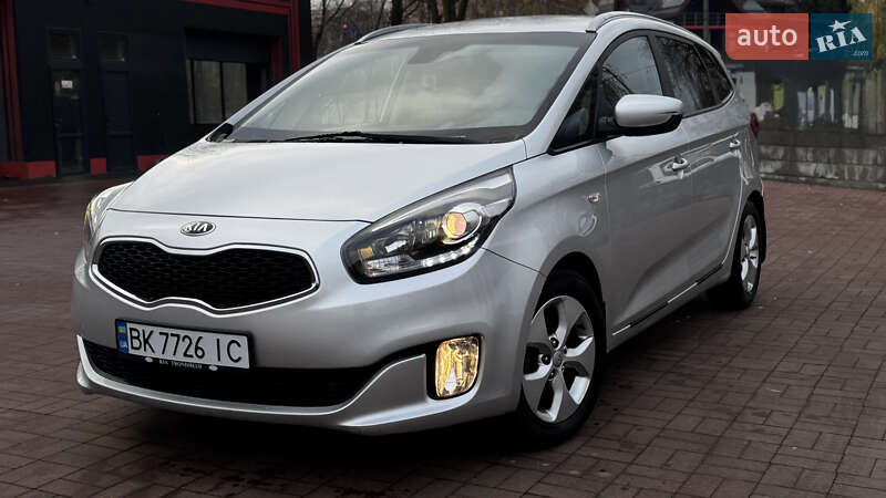Kia Carens 2013