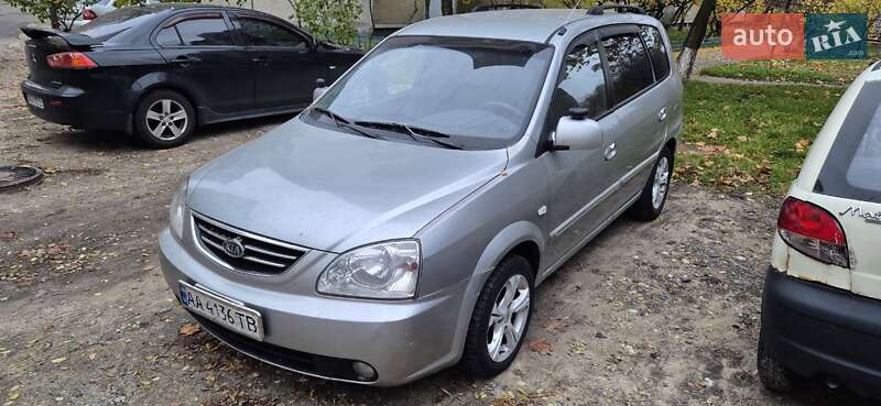 Kia Carens 2003