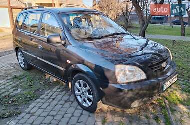 Мінівен Kia Carens 2005 в Миколаєві