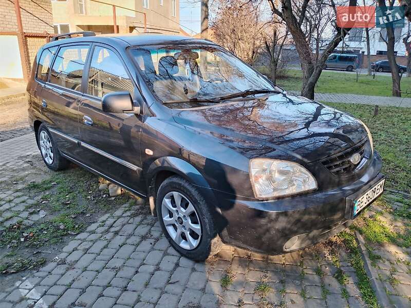 Kia Carens 2005