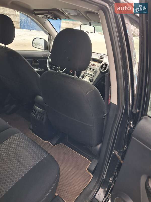 Мінівен Kia Carens 2008 в Києві фото 19 Мінівен Kia Carens 2008 в Києві
