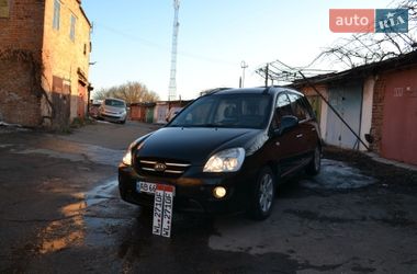 Минивэн Kia Carens 2006 в Виннице