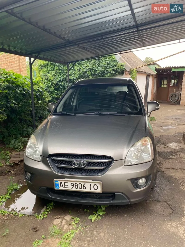 2011 Kia Carens - мініатюра 8
