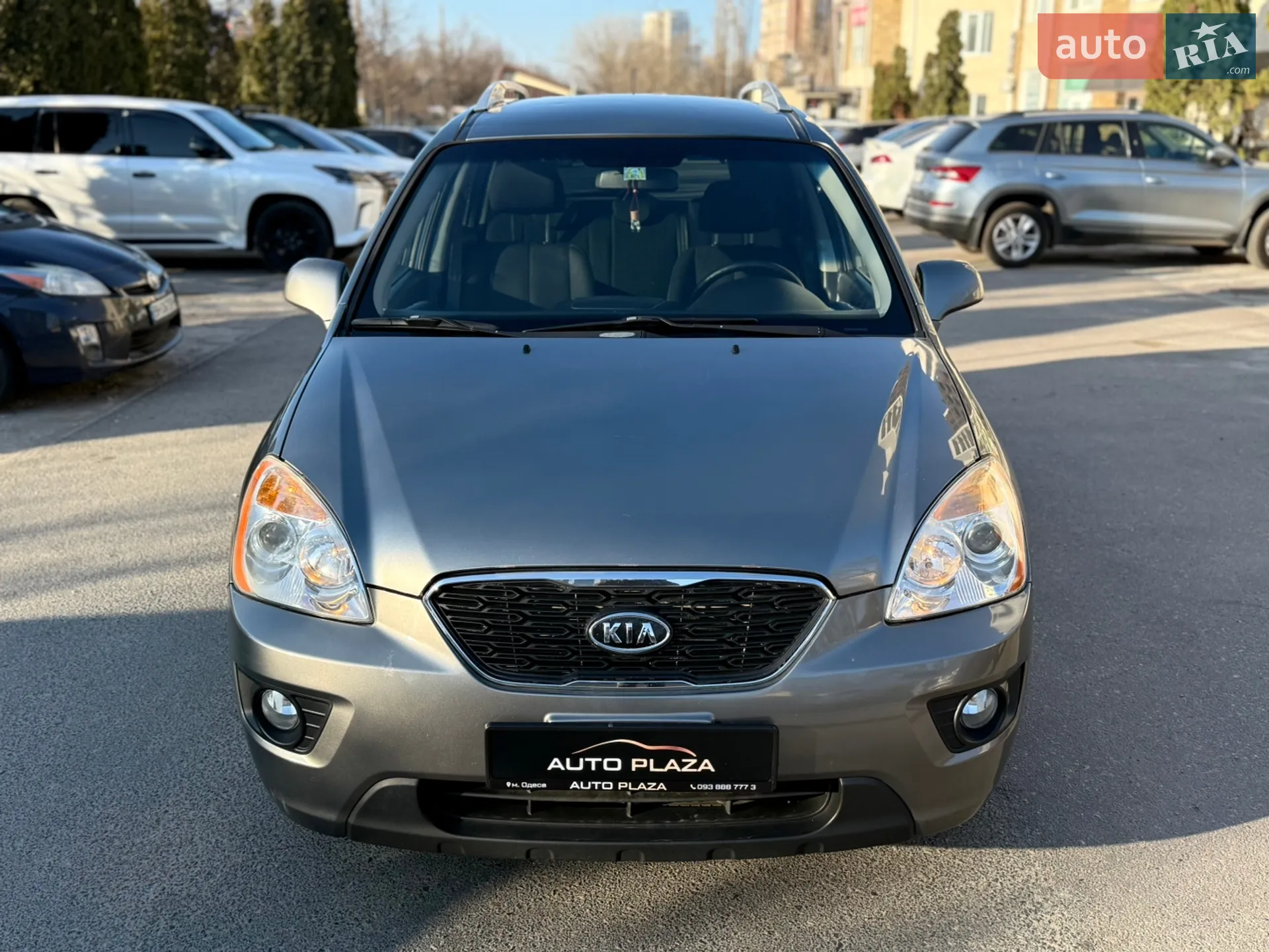2012 Kia Carens - мініатюра 2