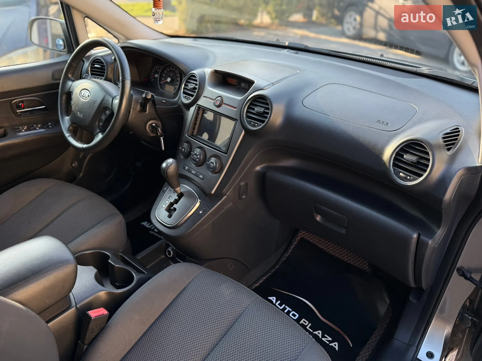 2012 Kia Carens - мініатюра 36
