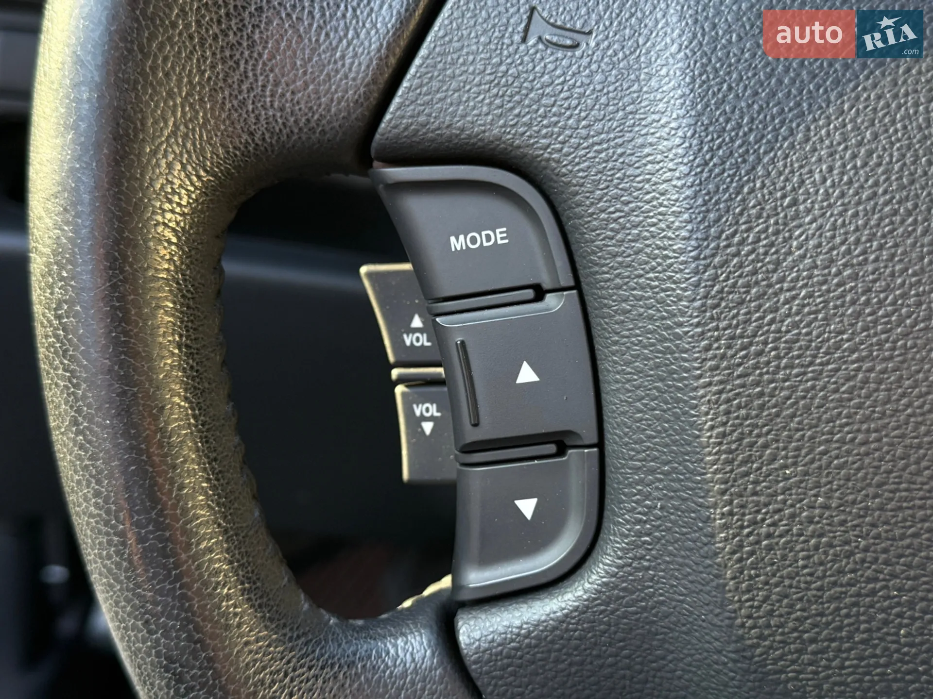 2012 Kia Carens - мініатюра 51