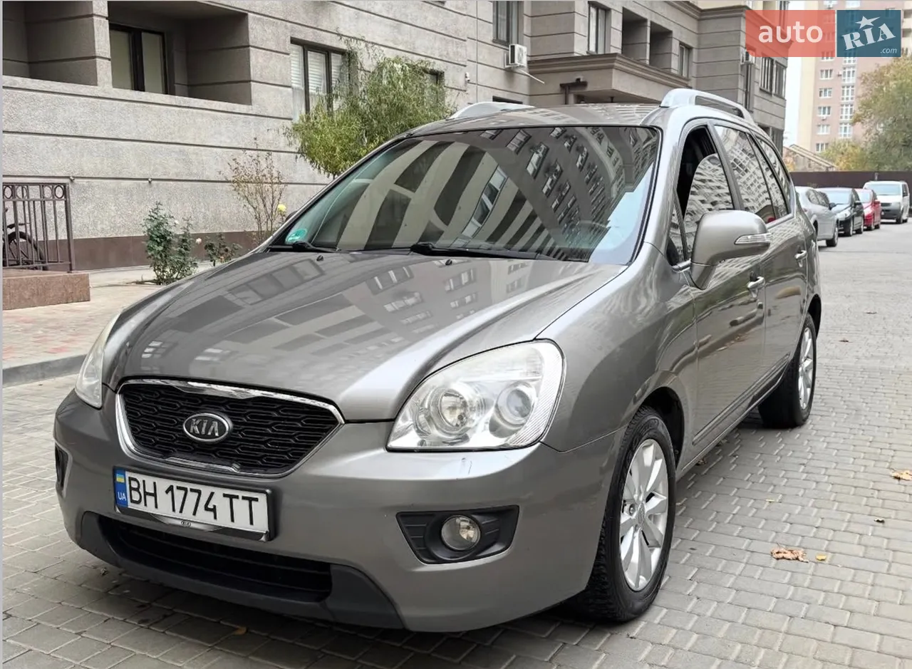 2011 Kia Carens - мініатюра 17