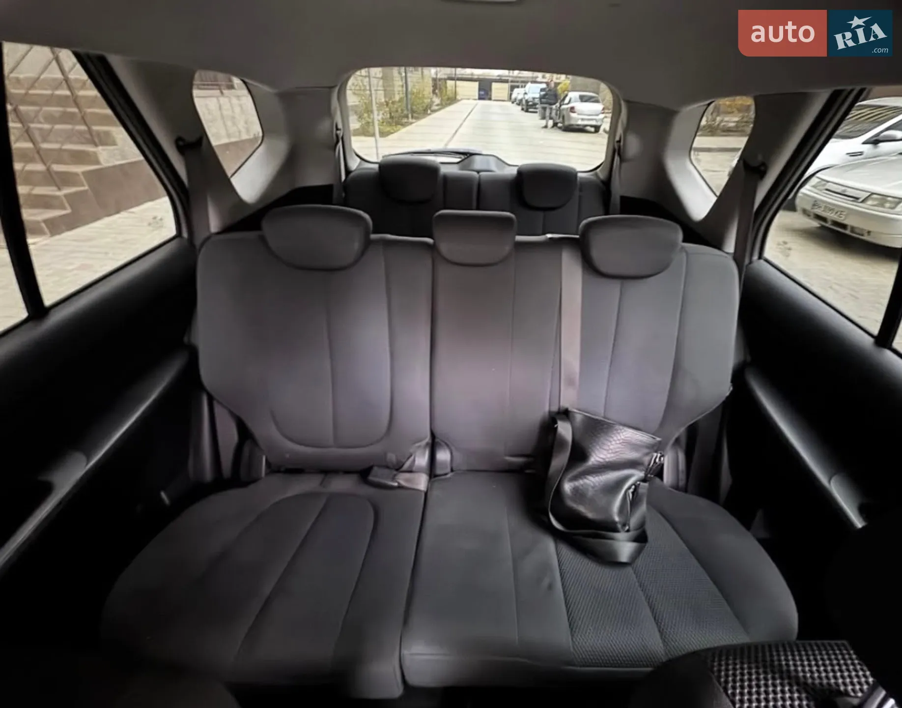 2012 Kia Carens - мініатюра 10