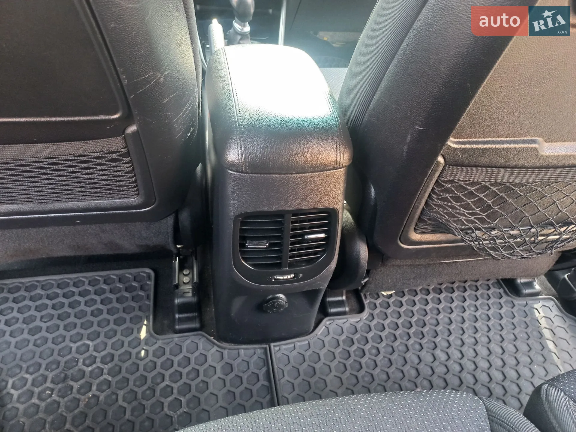 2014 Kia Carens - мініатюра 32