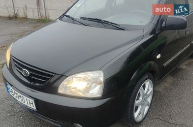 Минивэн Kia Carens 2006 в Виннице