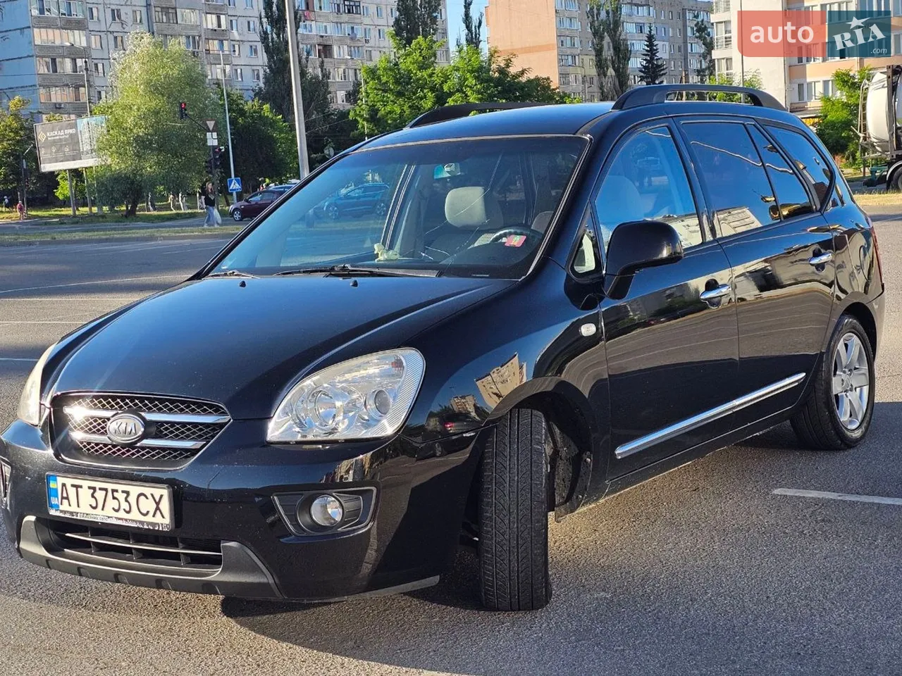 2010 Kia Carens - мініатюра 28